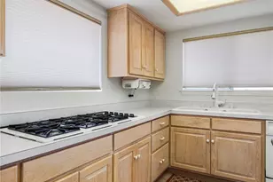 26463 Gem Ct, Helendale, CA 92342 - Photo 12