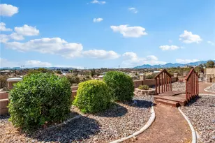 10660 Ranchero, Oak Hills, CA 92344 - Photo 10