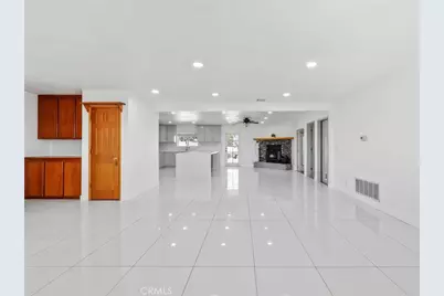 10660 Ranchero, Oak Hills, CA 92344 - Photo 16