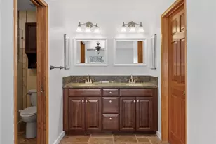 10660 Ranchero, Oak Hills, CA 92344 - Photo 38