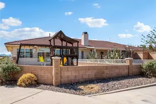 10660 Ranchero, Oak Hills, CA 92344 - Photo 42