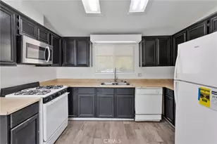 19109 Hinton St, Hesperia, CA 92345 - Photo 4