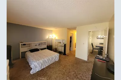 19218 Elm Drive, Apple Valley, CA 92308 - Photo 10