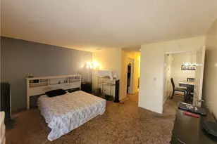 19218 Elm Dr, Apple Valley, CA 92308 - Photo 10