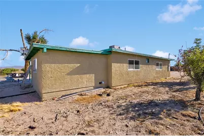10099 Highland Avenue, Lucerne Valley, CA 92356 - Photo 56