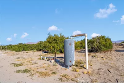 10099 Highland Avenue, Lucerne Valley, CA 92356 - Photo 70