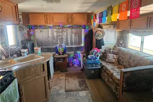 36369 Tate Ln, Lucerne Valley, CA 92356 - Photo 28