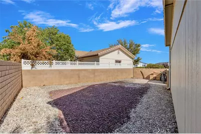 22241 Nisqually Road #20, Apple Valley, CA 92308 - Photo 44