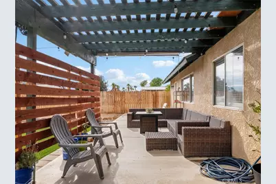 9915 Le Panto, Phelan, CA 92371 - Photo 34