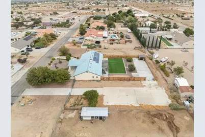 9915 Le Panto, Phelan, CA 92371 - Photo 42