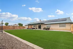 9915 Le Panto, Phelan, CA 92371 - Photo 36