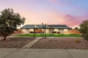 9915 Le Panto, Phelan, CA 92371 - Photo 6