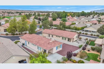 11063 Semmering Court, Apple Valley, CA 92308 - Photo 38