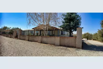 10975 Decker, Oak Hills, CA 92344 - Photo 1