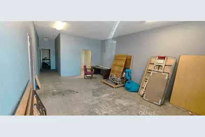 15411 Village Drive #A, Victorville, CA 92394 - Photo 4