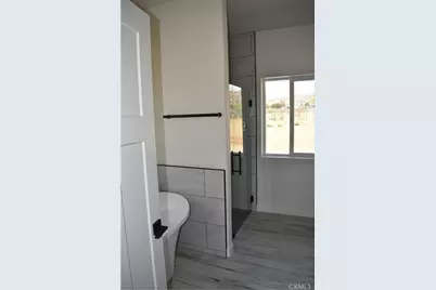 16944 Pauhaska Road, Apple Valley, CA 92307 - Photo 18