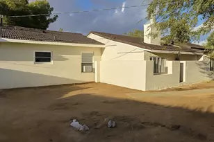 21835 Dotame, Apple Valley, CA 92307 - Photo 8