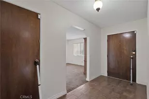 29670 Palermo, Barstow, CA 92311 - Photo 32