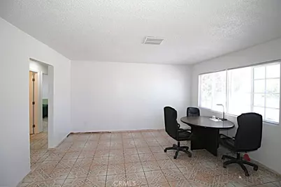 25633 Anderson Avenue, Barstow, CA 92311 - Photo 6