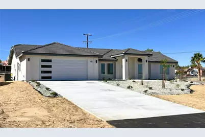 16452 Llanada Avenue, Victorville, CA 92394 - Photo 2