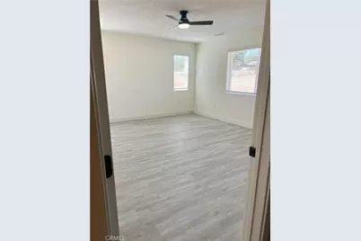 16452 Llanada Avenue, Victorville, CA 92394 - Photo 10