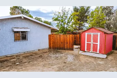 21390 Tussing Ranch Road, Apple Valley, CA 92308 - Photo 10