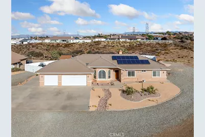 7925 Anaconda, Oak Hills, CA 92344 - Photo 6