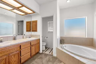 7925 Anaconda, Oak Hills, CA 92344 - Photo 20