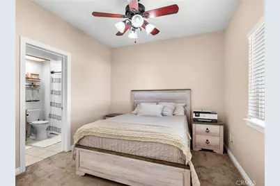 7925 Anaconda, Oak Hills, CA 92344 - Photo 34