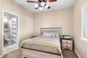 7925 Anaconda, Oak Hills, CA 92344 - Photo 34