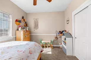 7925 Anaconda, Oak Hills, CA 92344 - Photo 38