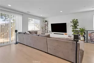 13056 Lancaster, Hesperia, CA 92344 - Photo 14