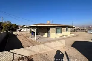 616 E White St, Barstow, CA 92311 - Photo 2