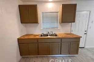 616 E White St, Barstow, CA 92311 - Photo 4