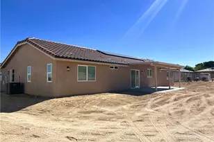 16438 Llanada Ave, Victorville, CA 92394 - Photo 36