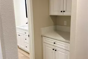 16438 Llanada Ave, Victorville, CA 92394 - Photo 32