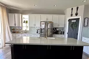 11785 Forest Park Ln, Victorville, CA 92392 - Photo 6