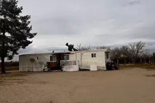 4734 Luna A & B, Phelan, CA 92371 - Photo 2