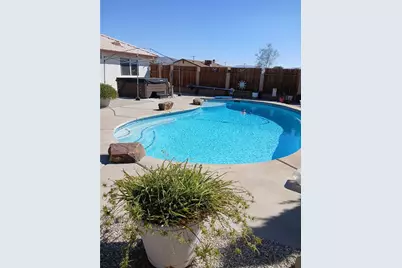21961 Thunderbird, Apple Valley, CA 92307 - Photo 24