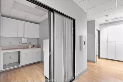 18056 Wika, Apple Valley, CA 92307 - Photo 16