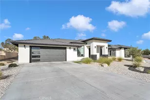 16383 Ridge View Dr, Apple Valley, CA 92307 - Photo 4