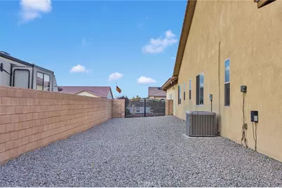 19135 Monterey, Apple Valley, CA 92308 - Photo 64