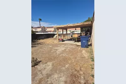 37933 Calcedony, Palmdale, CA 93552 - Photo 8