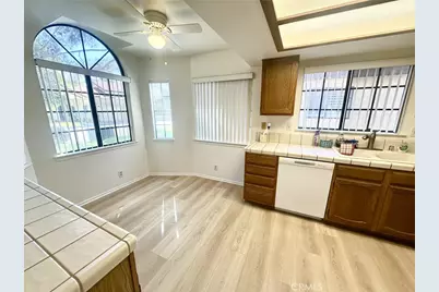 11718 Oak Street, Apple Valley, CA 92308 - Photo 6