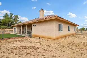 18707 Hercules, Hesperia, CA 92345 - Photo 36