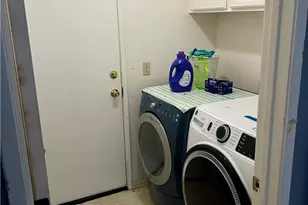 12418 Highgate Ave, Victorville, CA 92395 - Photo 6