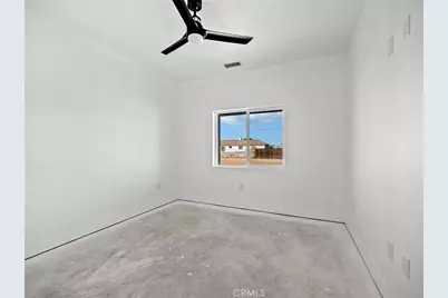 15605 Dale Evans Parkway, Apple Valley, CA 92307 - Photo 24