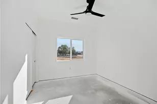 15605 Dale Evans Pkwy, Apple Valley, CA 92307 - Photo 22