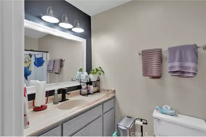 13647 Mesquite, Oak Hills, CA 92344 - Photo 16