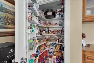 17550 Buckthorn, Hesperia, CA 92345 - Photo 16